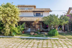 Casa em condomínio com Piscina 400m da Praia, Perfeita para Família